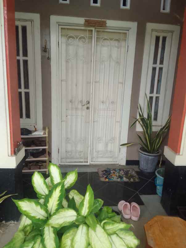 dijual rumah strategis di perumahan mandiri land