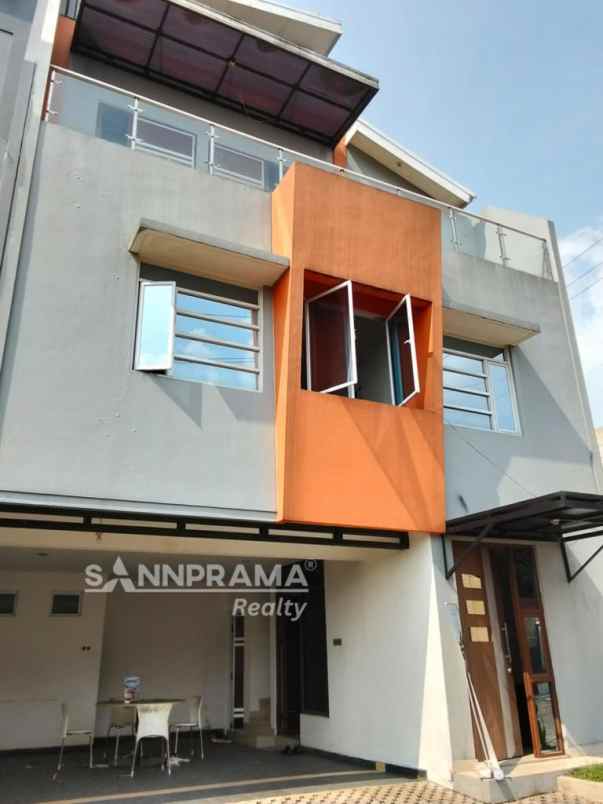dijual rumah sukmajaya