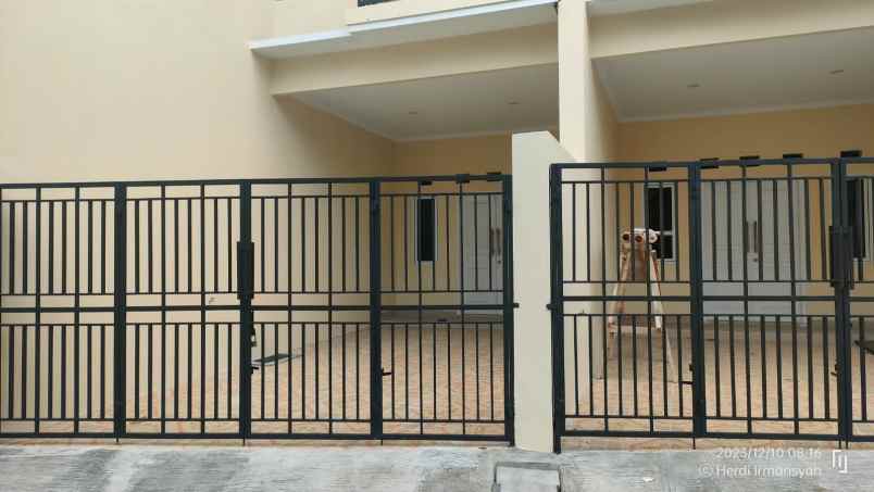 dijual rumah sunter jaya tanjung priok