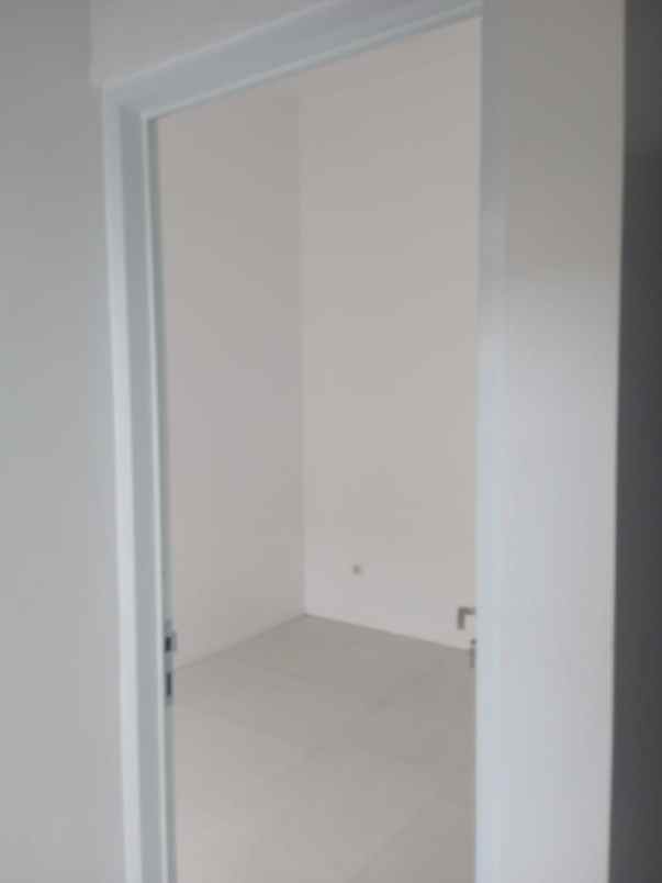 dijual rumah taman malaka pondok kelapa