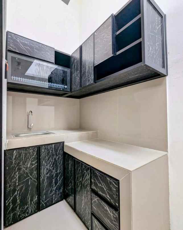 dijual rumah tembalang