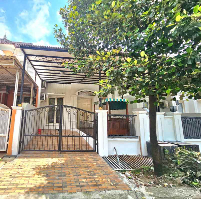 dijual rumah the royal residence cakung