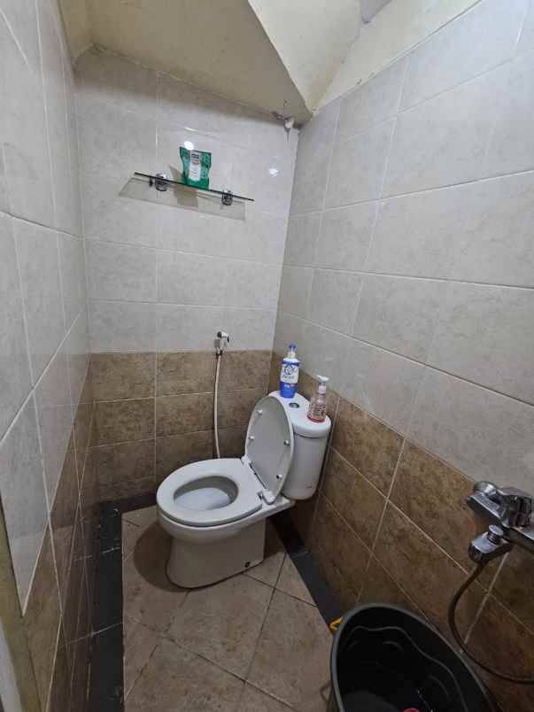 dijual rumah the royal residence cakung