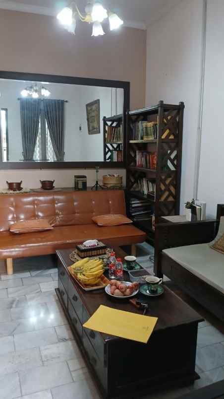 dijual rumah titian kencana bekasi kota