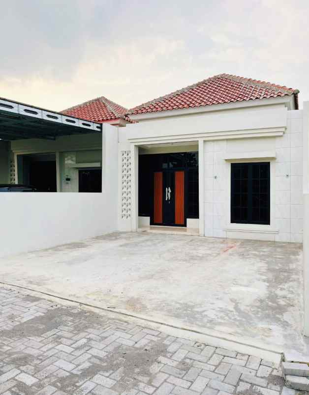 dijual rumah tlogomulyo