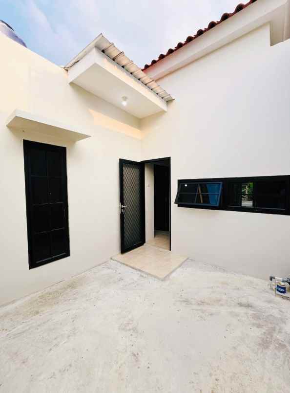 dijual rumah tlogomulyo