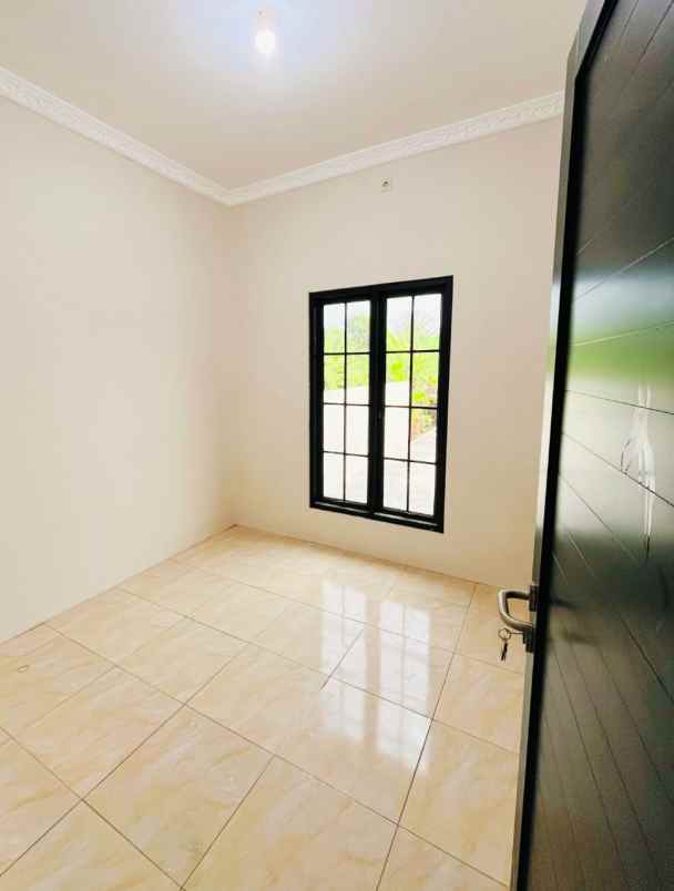 dijual rumah tlogomulyo