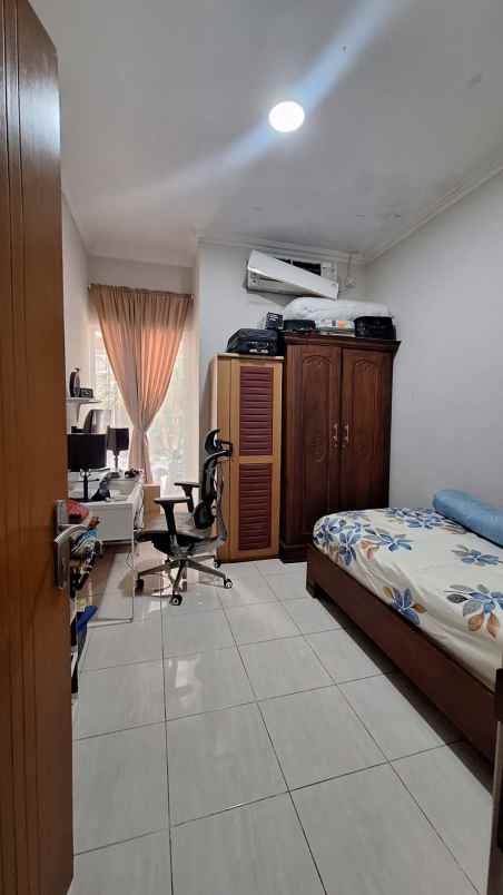 dijual rumah villa rizki ilhami