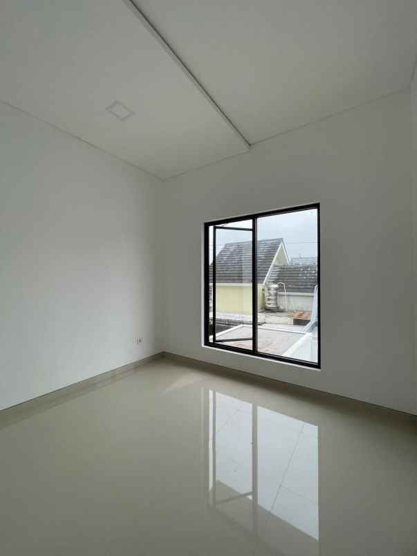 dijual rumah wedomartani ngemplak