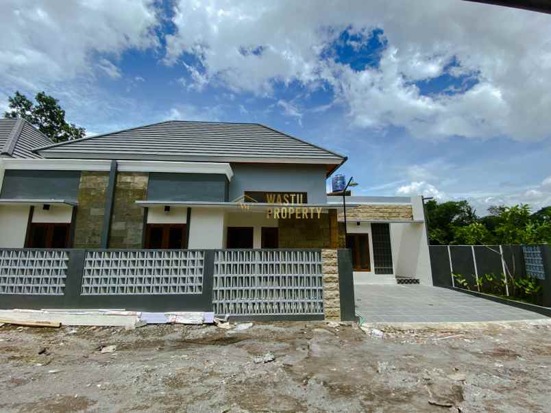 dijual rumah widodomartani ngemplak sleman