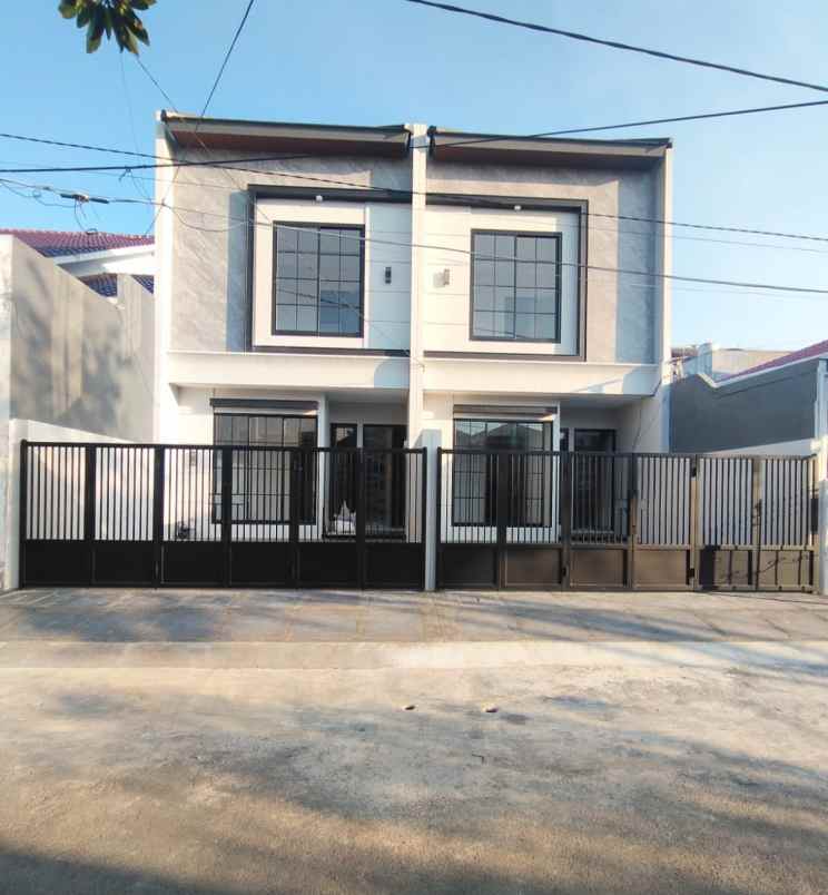dijual rumah wisma mukti
