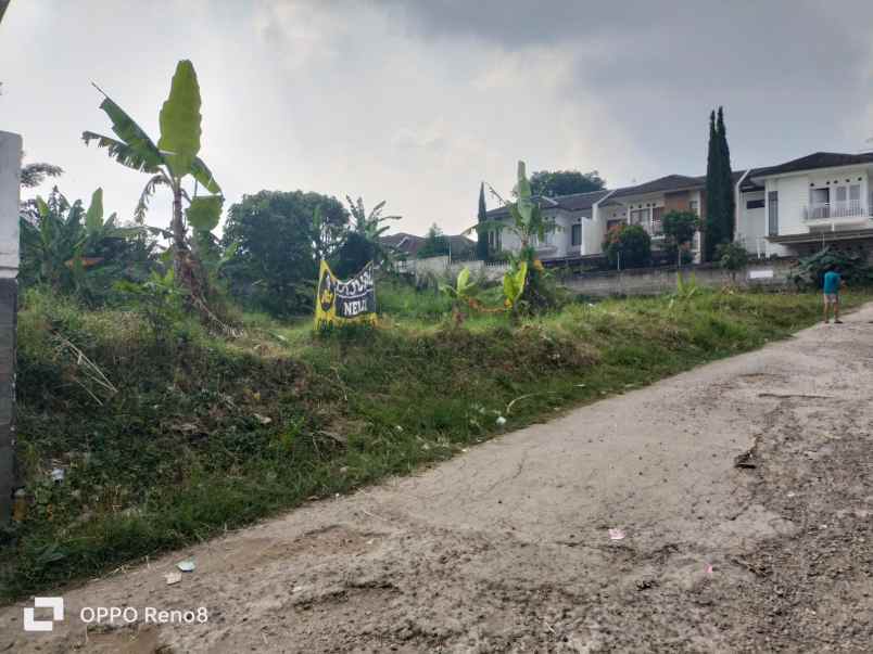 dijual tanah cihanjuang