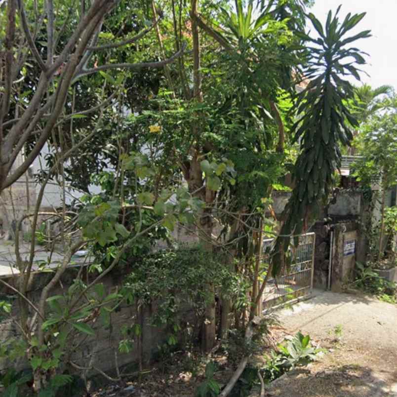 dijual tanah gatsu barat
