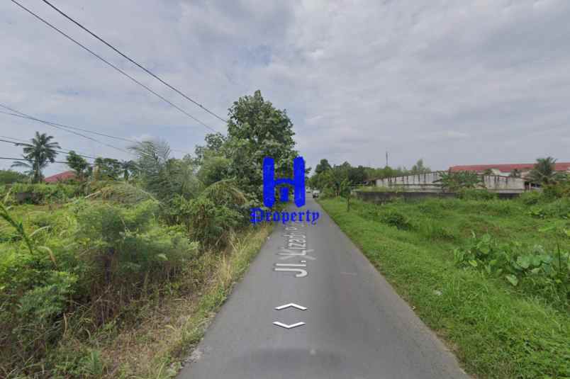 dijual tanah jalan lizadri putra