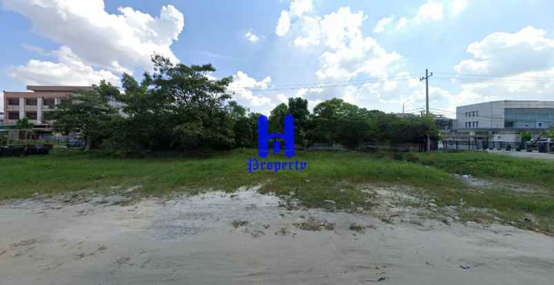 dijual tanah jalan soekarno hatta