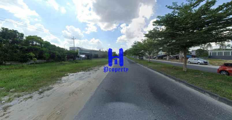 dijual tanah jalan soekarno hatta