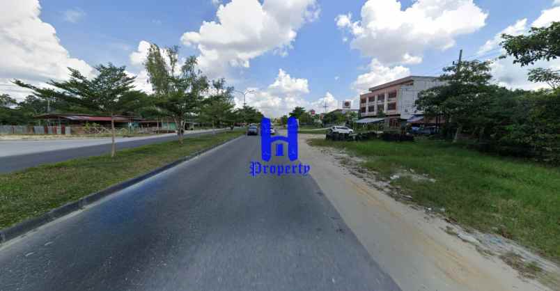 dijual tanah jalan soekarno hatta