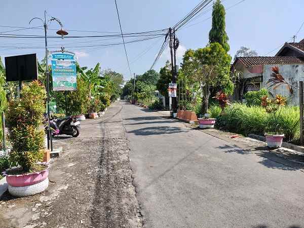 dijual tanah jl banjeng maguwoharjo