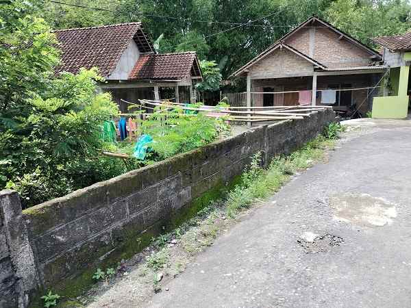 dijual tanah jl biji sidoarum sidomoyo