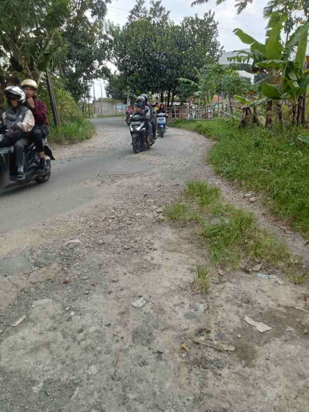 dijual tanah jln cimekar