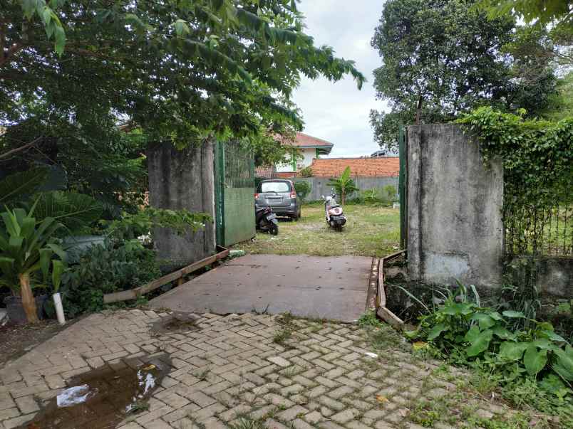 dijual tanah petukangan selatan kec