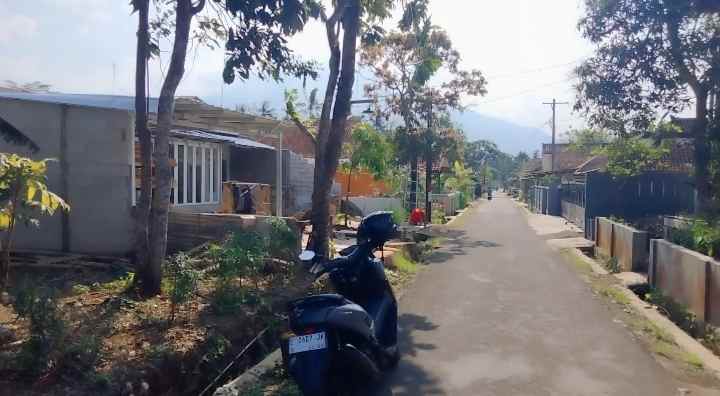 dijual tanah pinggir jl akses mobil