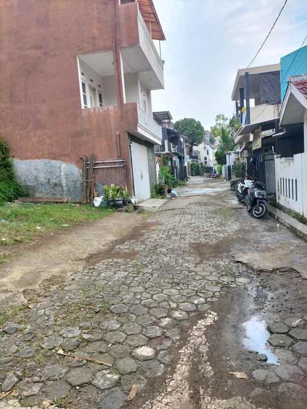 dijual tanah sariwangi regency