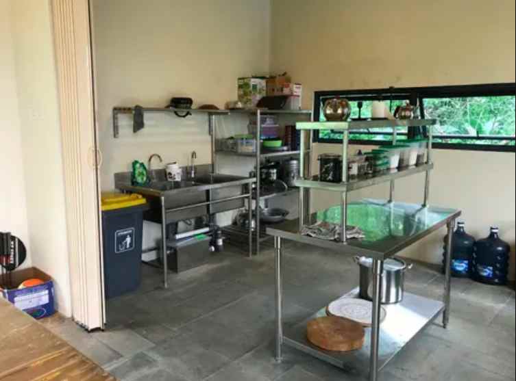 dijual villa bagus di megamendung bogor jawa barat