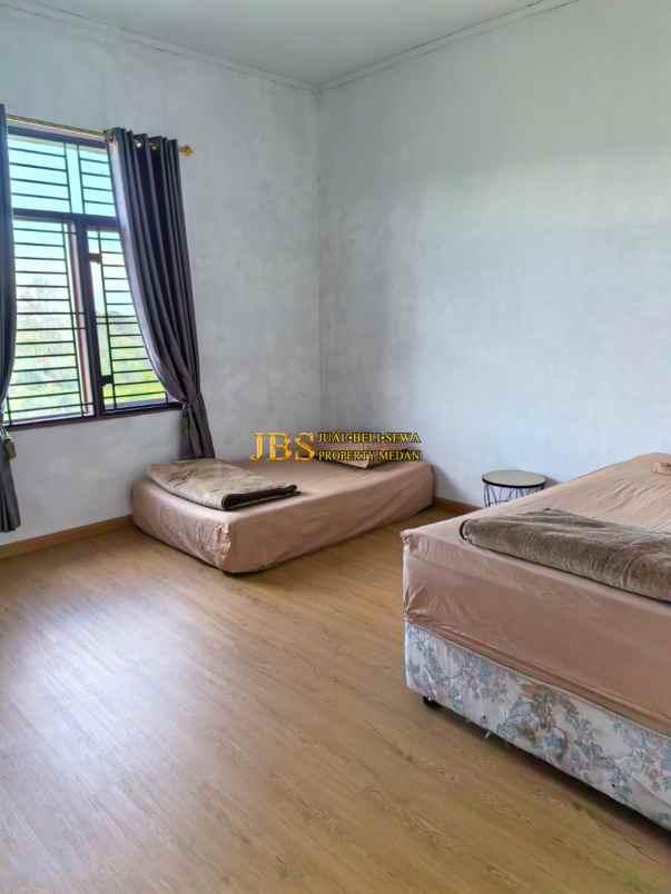 dijual villa di komplek gitar mas brastagi