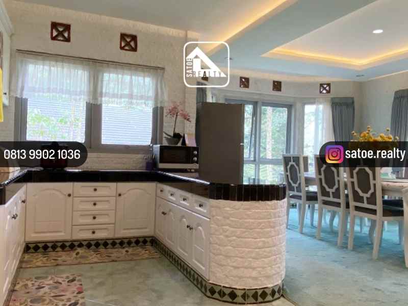dijual villa mega indah villa estate