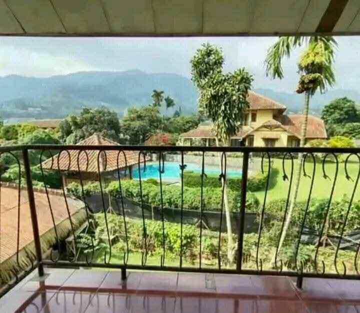 dijual villa murah di cisarua bogor jawa barat