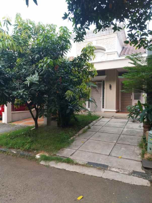 dijualrumah siap huni di citra grand cibubur