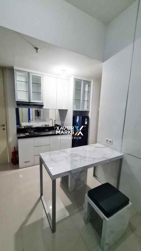 disewakan apartemen amor pakuwon city furnished