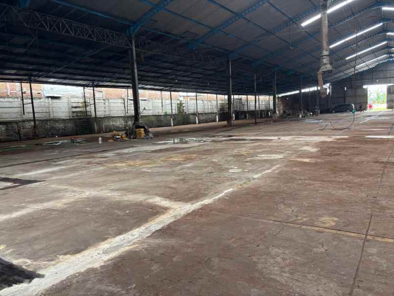 disewakan gudang di surabaya