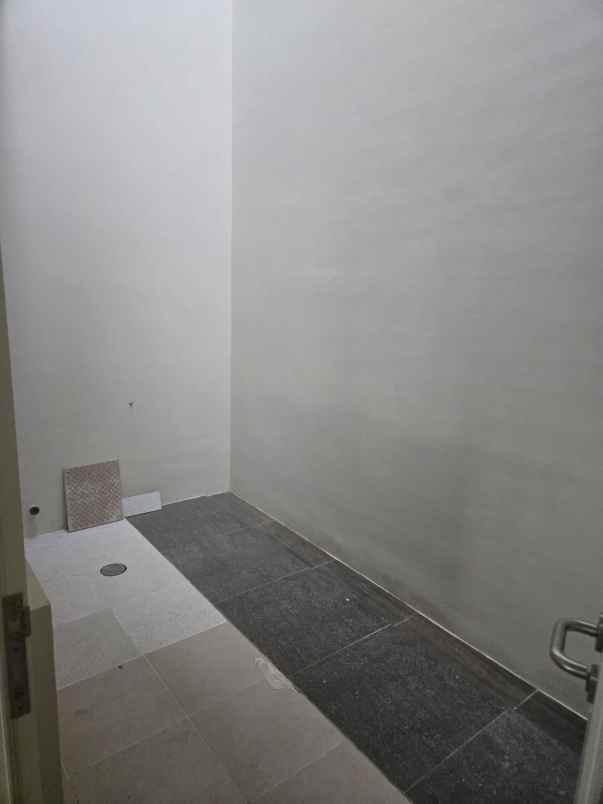 disewakan ruko gudang kantor bizhome