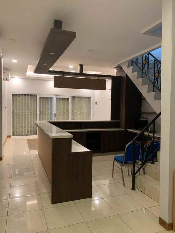 disewakan ruko gudang kantor harapan indah 1