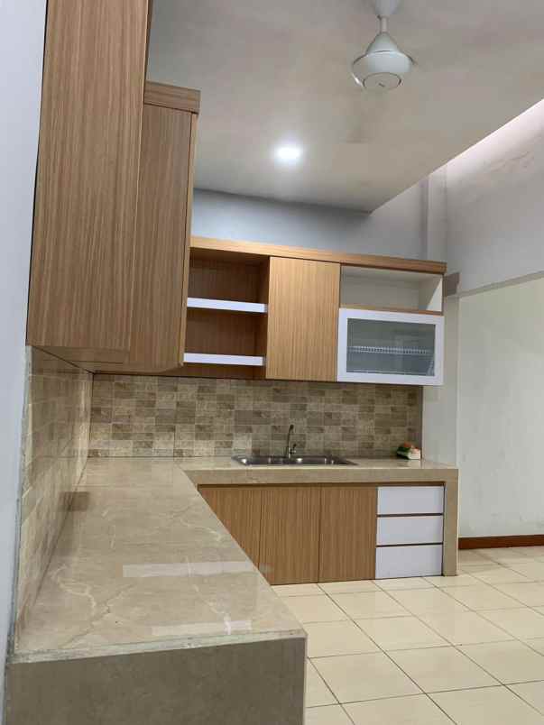 disewakan ruko gudang kantor harapan indah 1