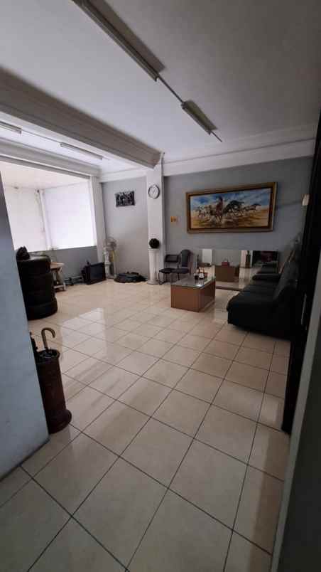 disewakan ruko gudang kantor kertajaya