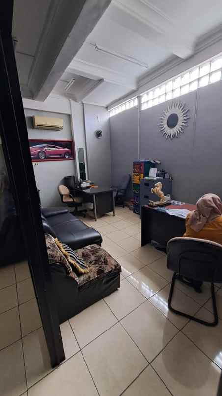 disewakan ruko gudang kantor kertajaya