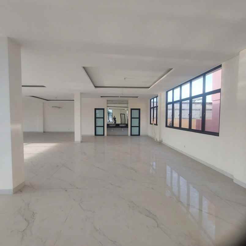 disewakan ruko gudang kantor raya rungkut menanggal