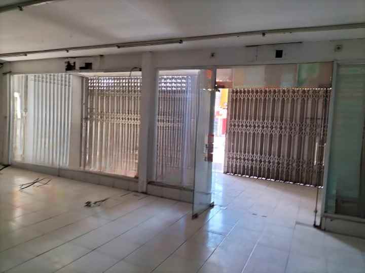 disewakan ruko gudang kantor raya sedati gede