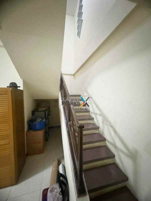 disewakan rumah di nirwana eksekutif full furnished