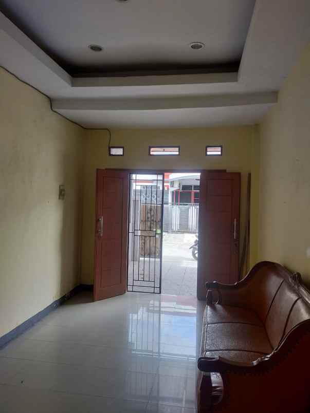 disewakan rumah harapan indah