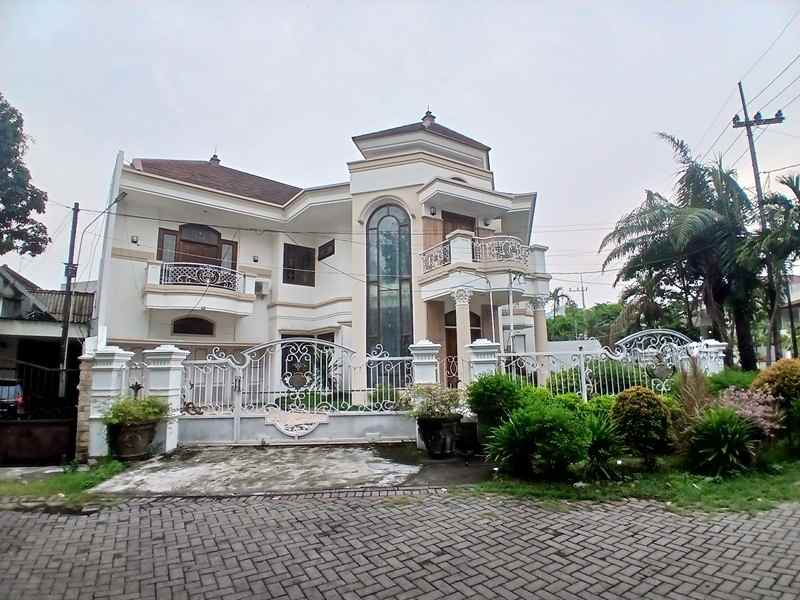 disewakan rumah jalan kecilung