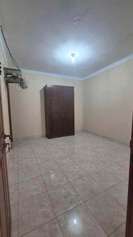 disewakan rumah janur kuning residence