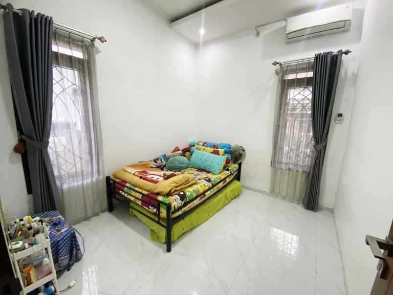 disewakan rumah komplek perkebunan raya