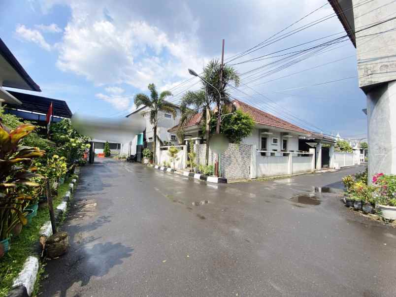 disewakan rumah komplek perkebunan raya