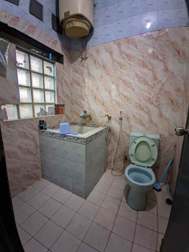 disewakan rumah komplek taman puspa indah