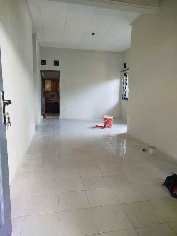 disewakan rumah komplek taman puspa indah