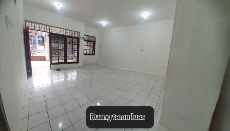 disewakan rumah perumahan villa taman